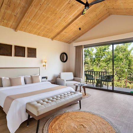 Отель Stone Wood Premier Gokarna Гокарна Экстерьер фото