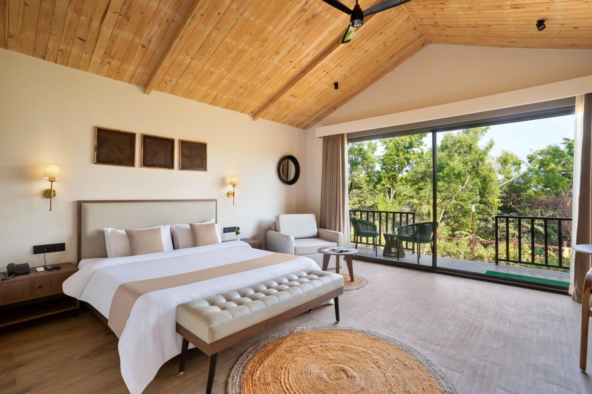 Отель Stone Wood Premier Gokarna Гокарна Экстерьер фото
