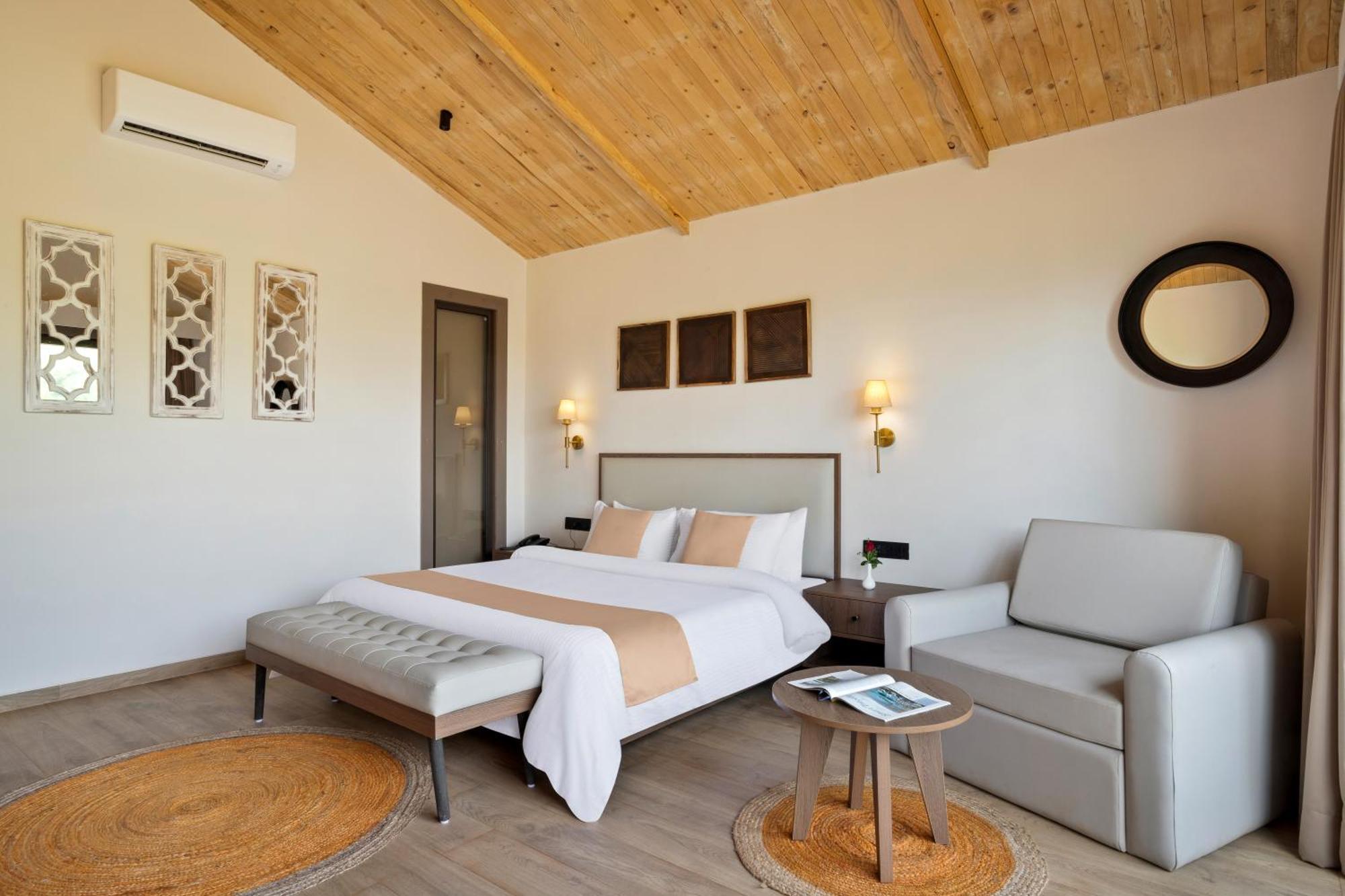 Отель Stone Wood Premier Gokarna Гокарна Экстерьер фото